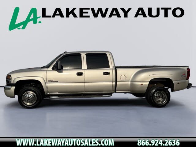 2005 GMC Sierra 3500 4 Dr SLT 4WD Crew Cab LB DRW