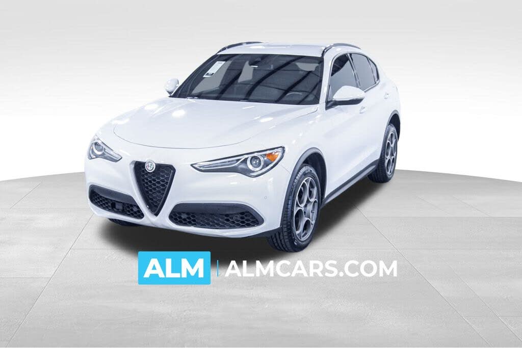 2022 Alfa Romeo Stelvio Sprint RWD