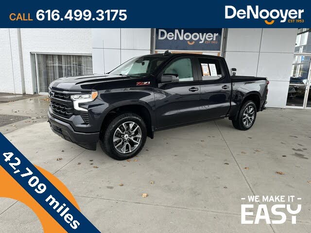 2023 Chevrolet Silverado 1500 RST Crew Cab 4WD