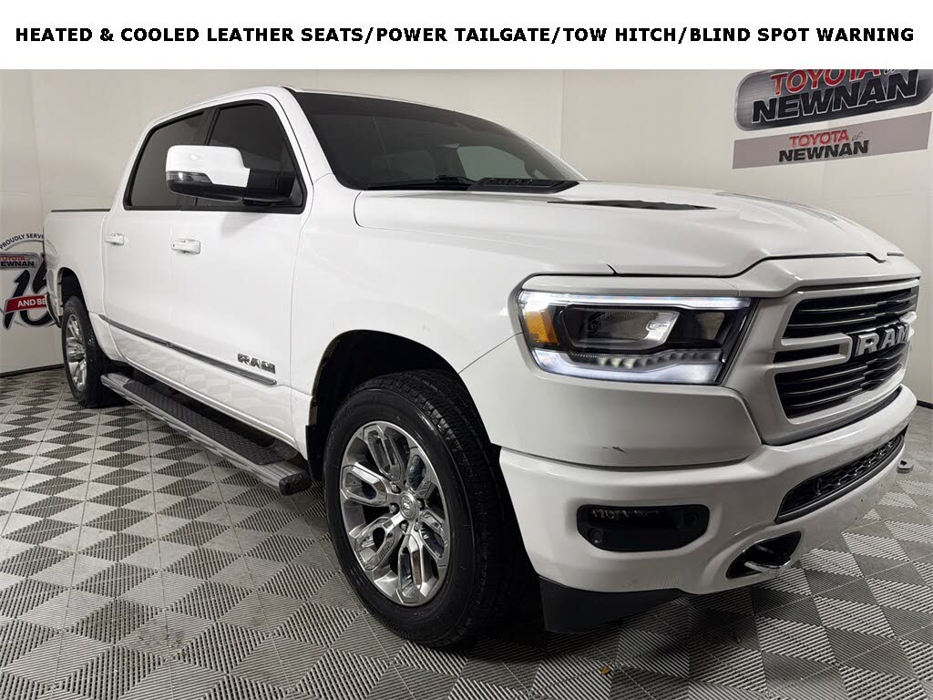 2023 RAM 1500 Laramie Crew Cab 4WD