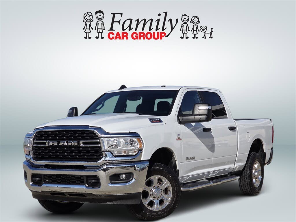 2024 RAM 2500 Big Horn Crew Cab 4WD