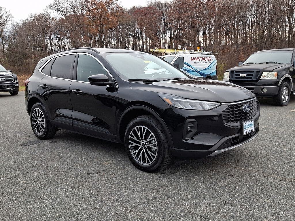 2025 Ford Escape Hybrid Plug-in FWD
