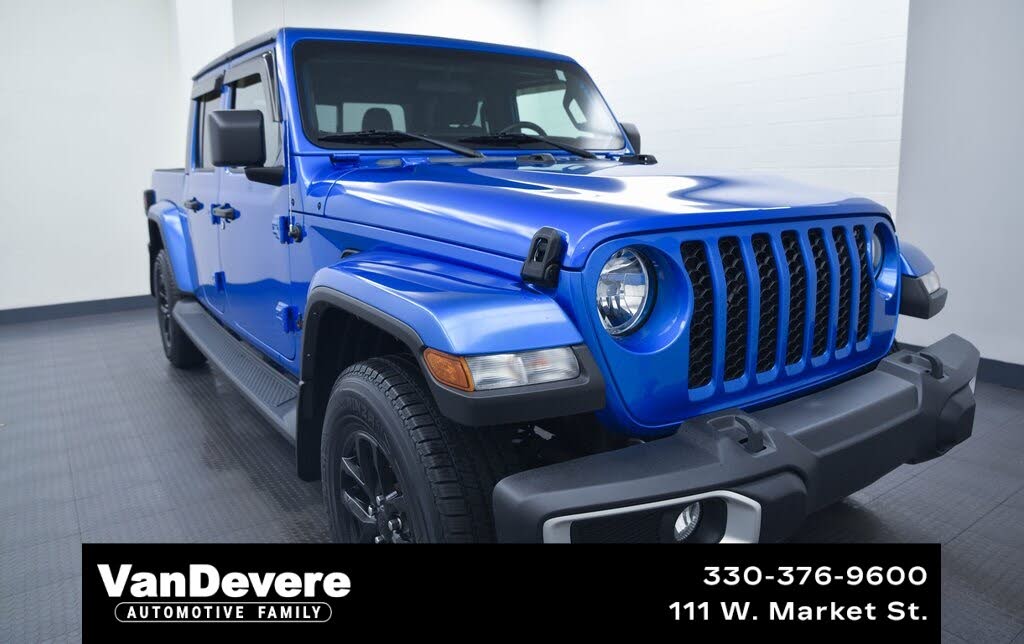 2021 Jeep Gladiator Sport Crew Cab 4WD