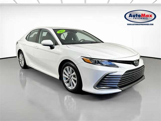 2023 Toyota Camry LE FWD