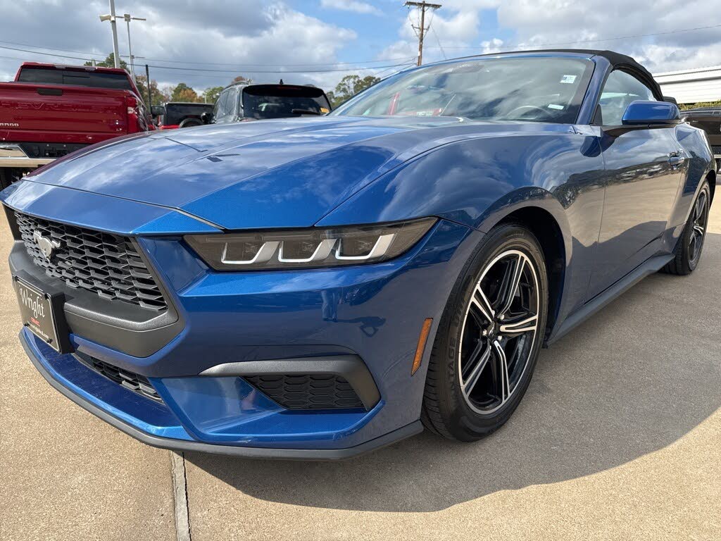 2024 Ford Mustang EcoBoost Convertible RWD