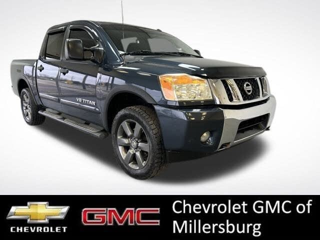 2015 Nissan Titan SV Crew Cab 4WD