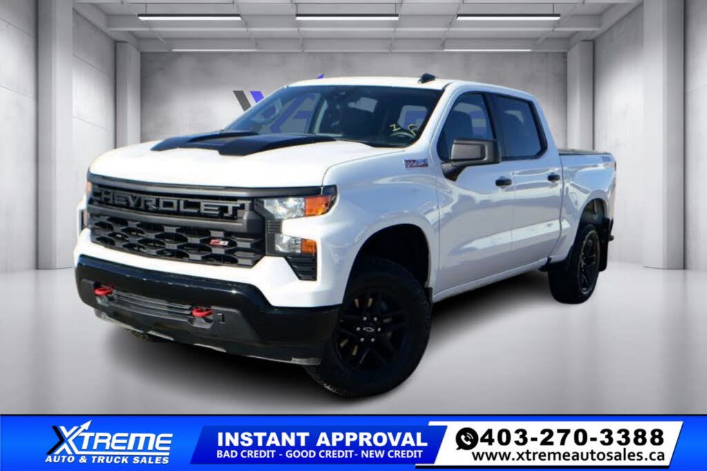 Chevrolet Silverado 1500 Custom Trail Boss Crew Cab 4WD 2024