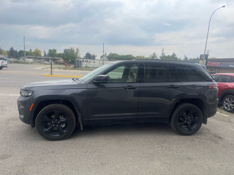 Jeep Grand Cherokee Limited 4WD 2024