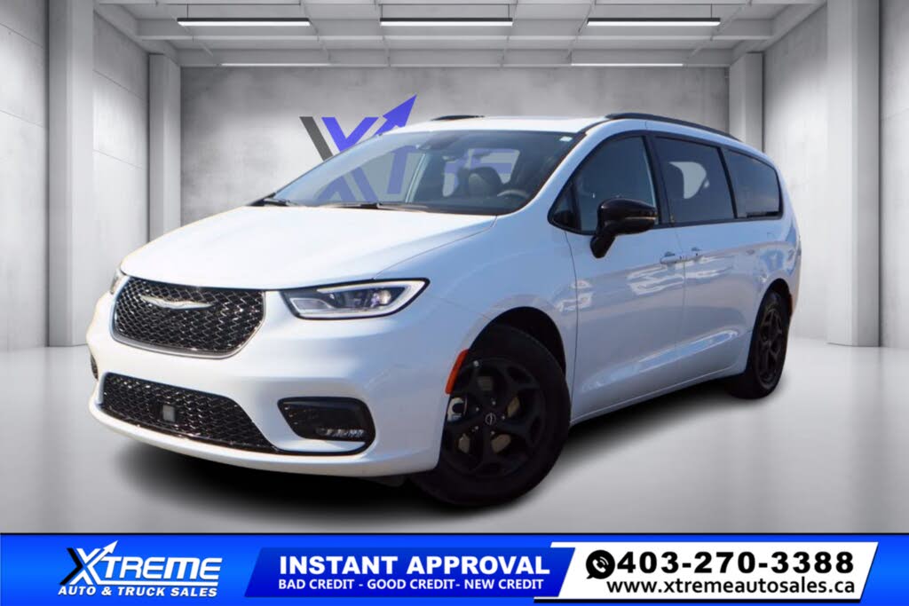 Chrysler Pacifica Limited FWD 2025