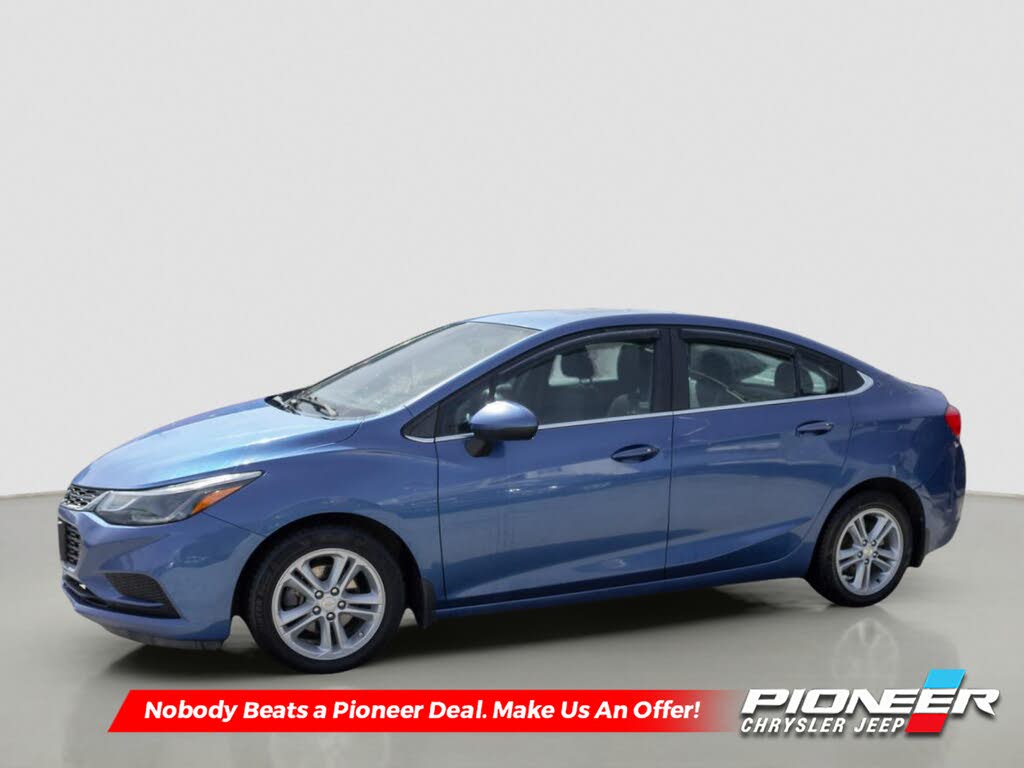 2016 Chevrolet Cruze LT Sedan FWD