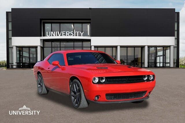 2022 Dodge Challenger SXT RWD