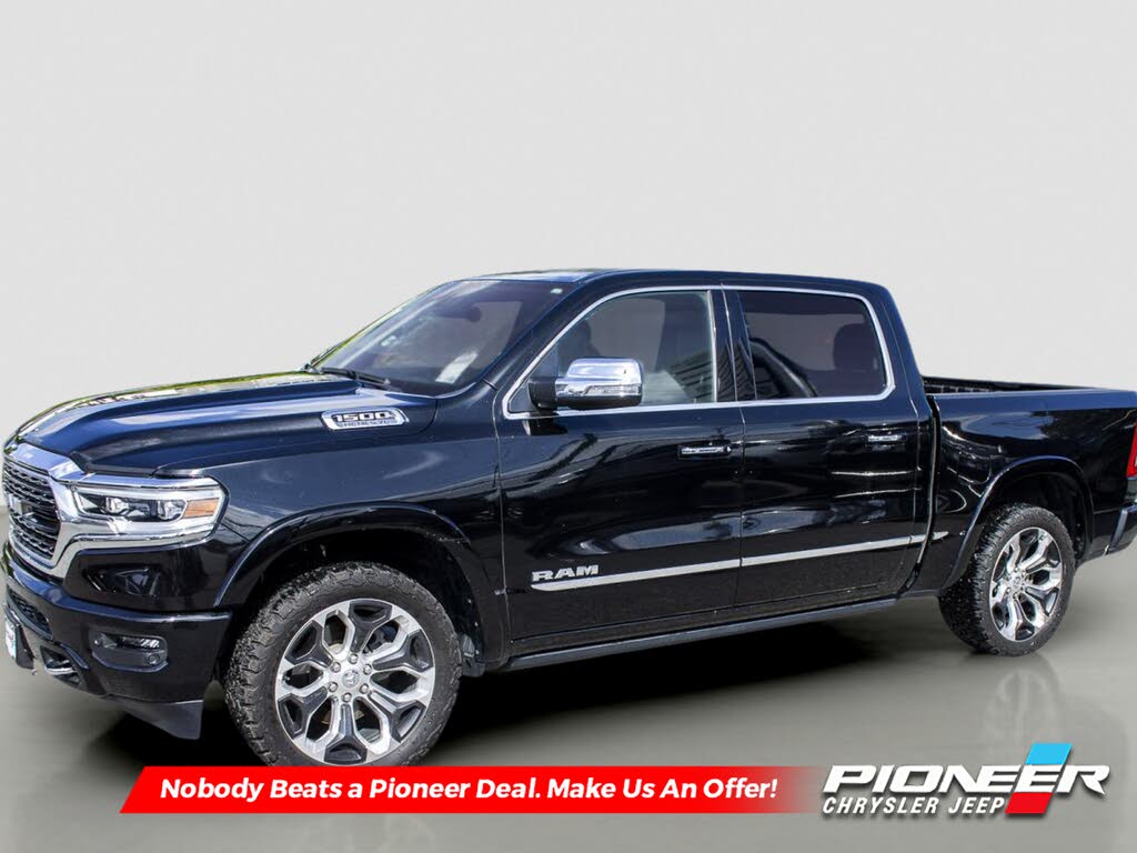 2022 RAM 1500 Limited Crew Cab 4WD