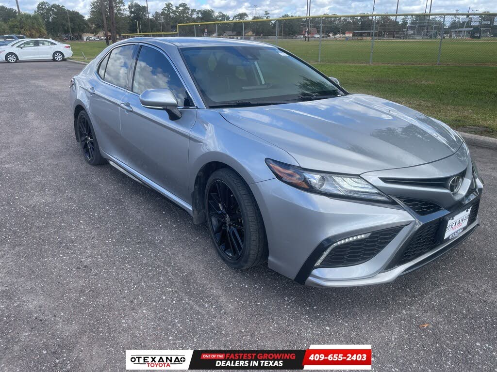 2023 Toyota Camry XSE FWD