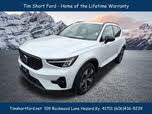 Volvo XC40 B5 Plus Dark Theme AWD