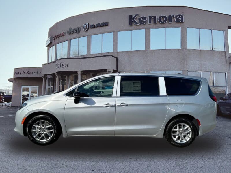 2024 Chrysler Grand Caravan SXT FWD