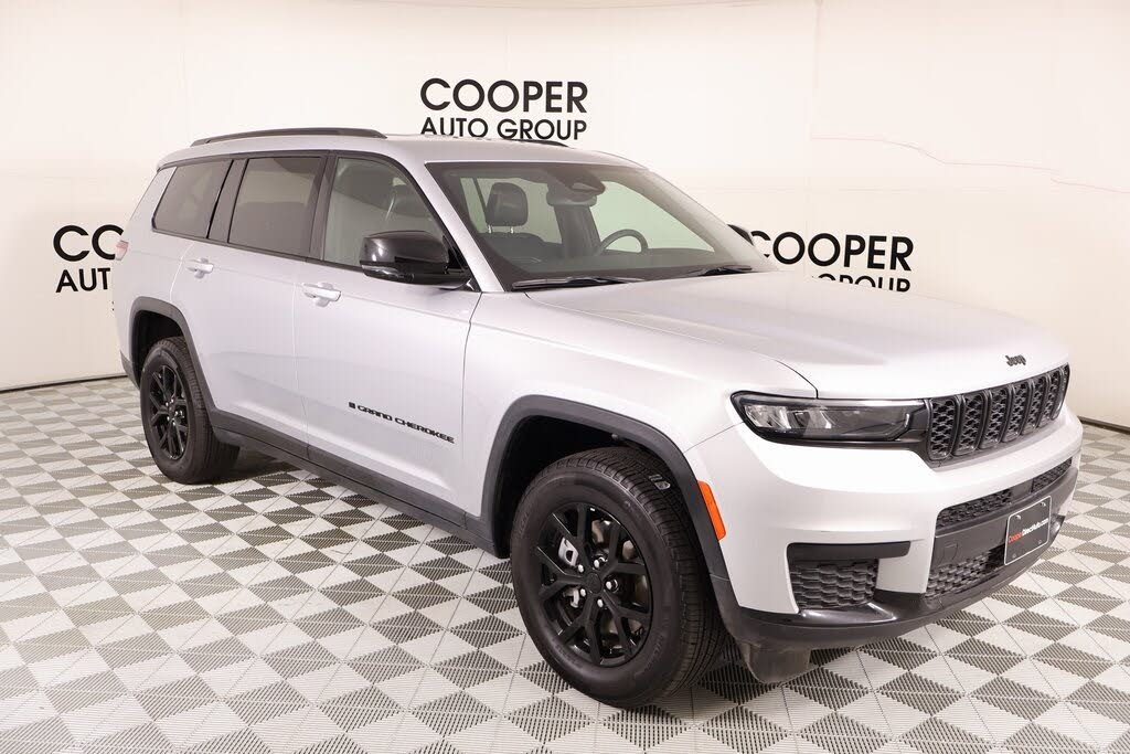 2024 Jeep Grand Cherokee L Altitude 4WD