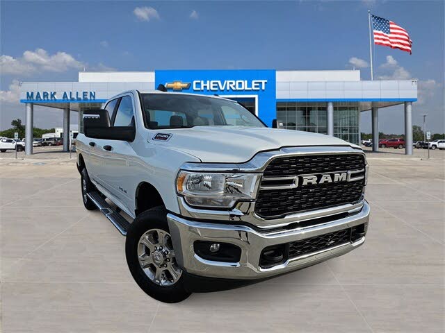 2024 RAM 2500 Big Horn Crew Cab 4WD