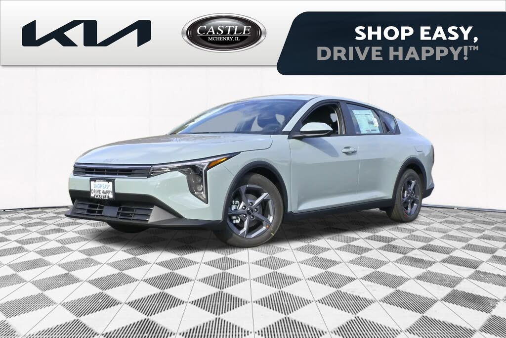 2025 Kia K4 LXS FWD