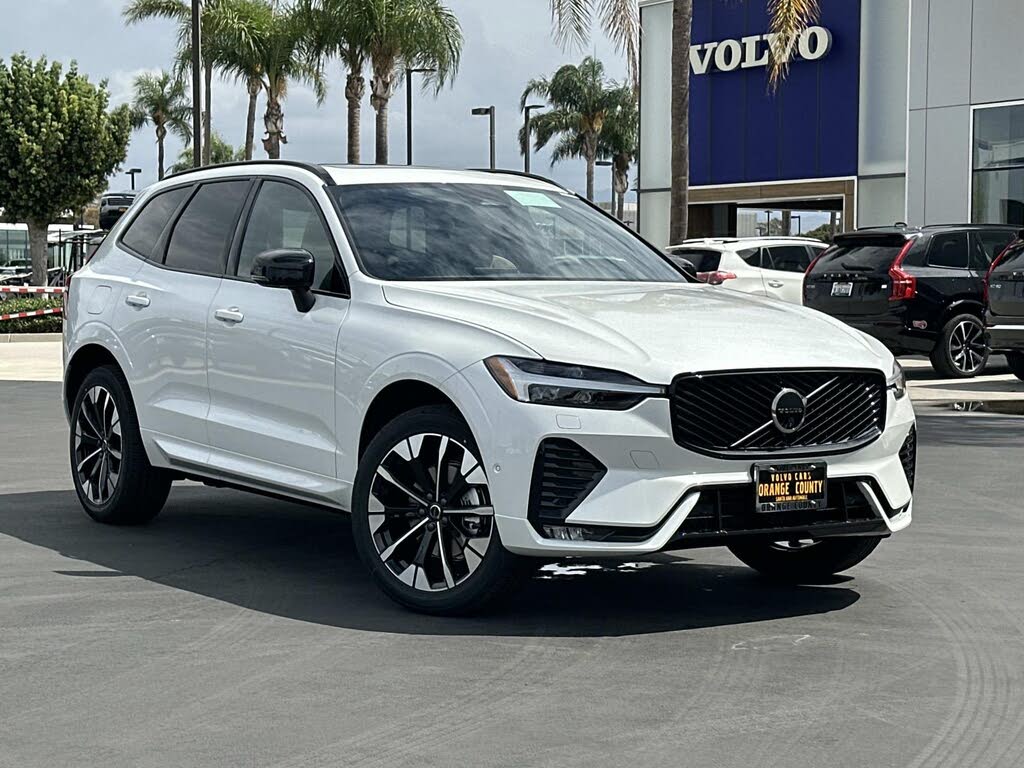 2026 Volvo XC60 B5 Plus AWD