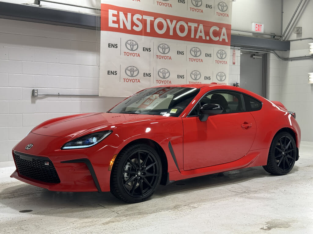 2025 Toyota GR86 Premium RWD