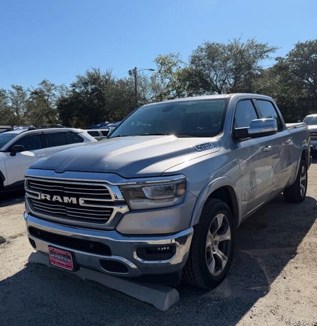 2019 RAM 1500 Laramie Crew Cab RWD