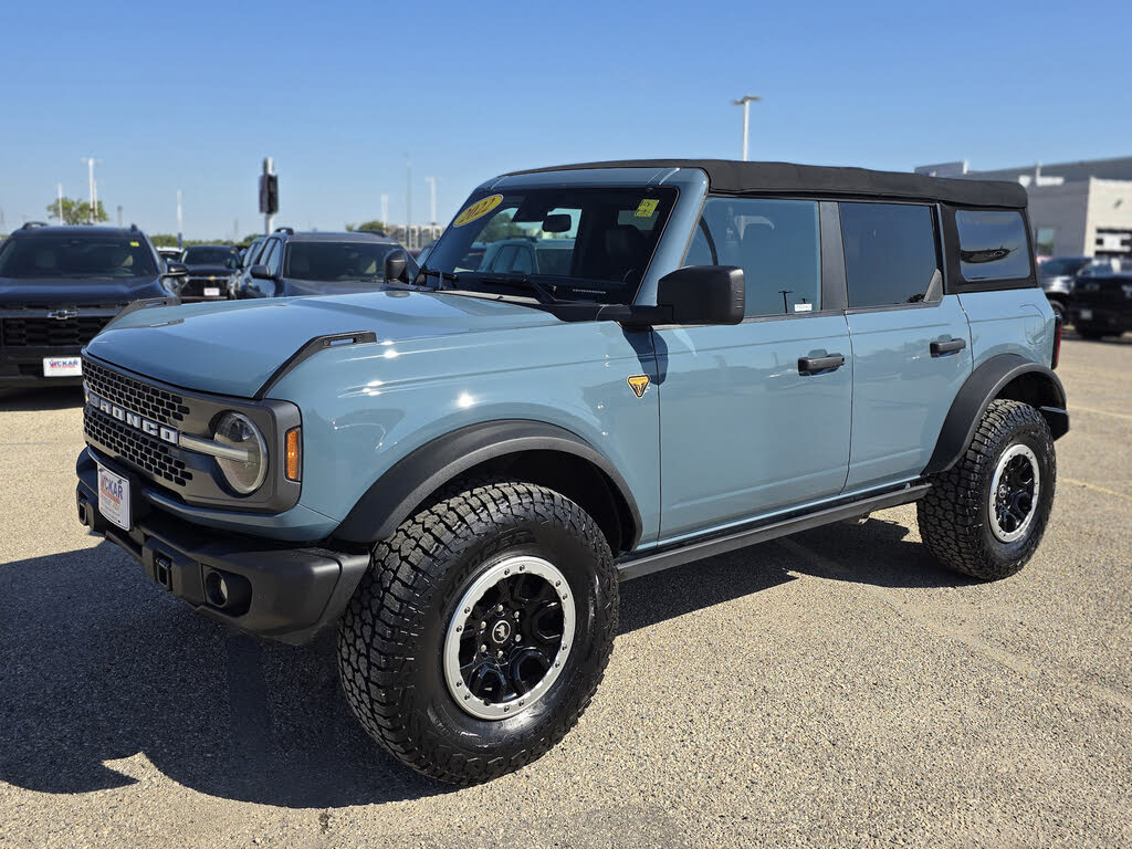 2022 Ford Bronco Badlands Advanced 4-Door 4WD