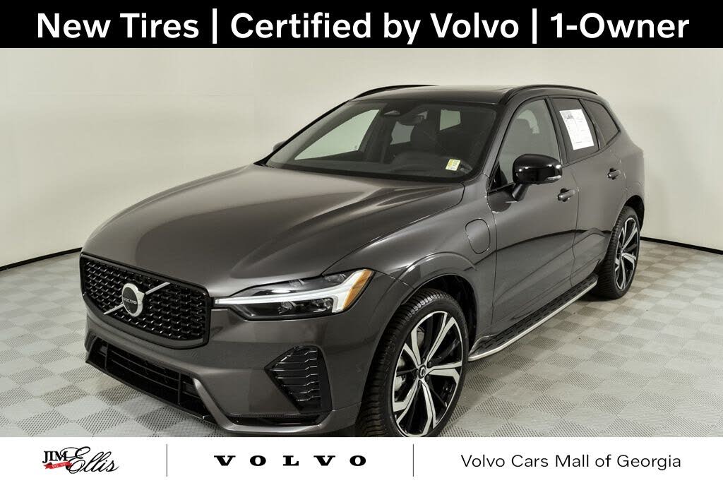 2024 Volvo XC60 Recharge T8 Ultimate Dark Theme eAWD