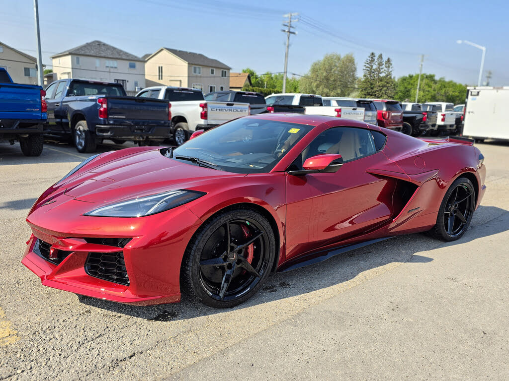 2025 Chevrolet Corvette E-Ray Coupe AWD with 2LZ