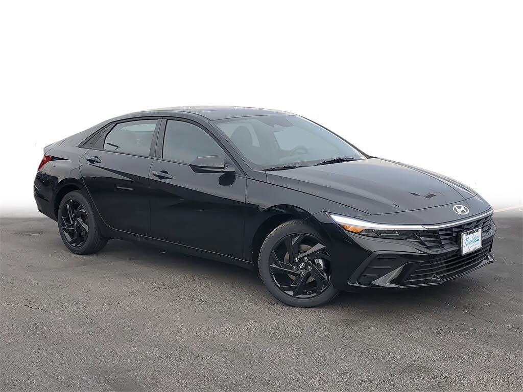 2026 Hyundai Elantra SEL Sport FWD