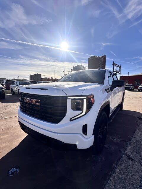 2022 GMC Sierra 1500 Elevation Crew Cab 4WD