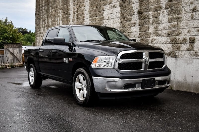 RAM 1500 Classic SLT Crew Cab 4WD 2022