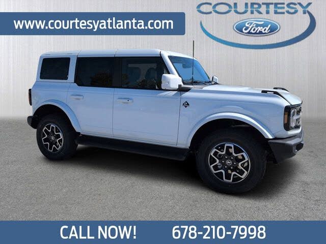 2025 Ford Bronco Outer Banks 4-Door 4WD