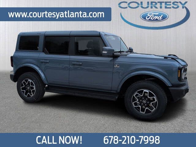 2025 Ford Bronco Outer Banks 4-Door 4WD