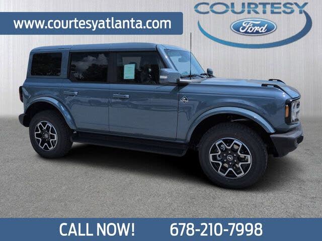 2025 Ford Bronco Outer Banks 4-Door 4WD