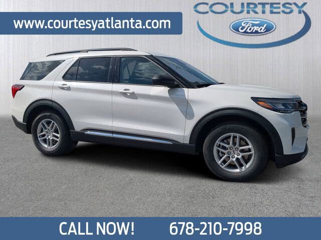 2025 Ford Explorer Active RWD
