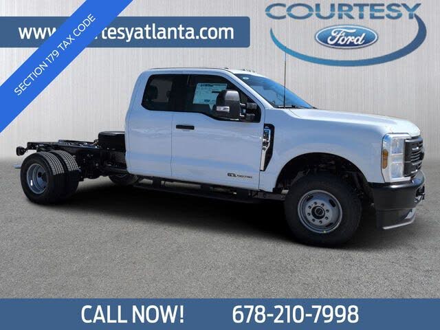 2026 Ford F-350 Super Duty Chassis XL SuperCab DRW 4WD