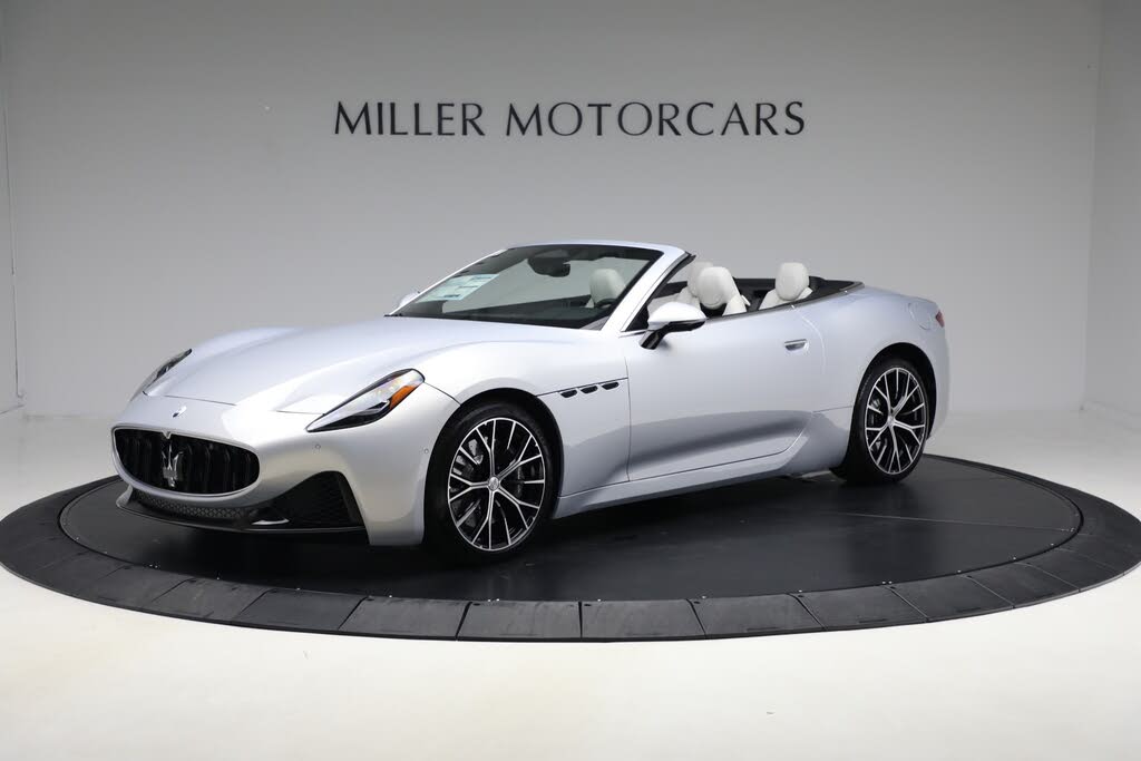 2026 Maserati GranCabrio Modena AWD