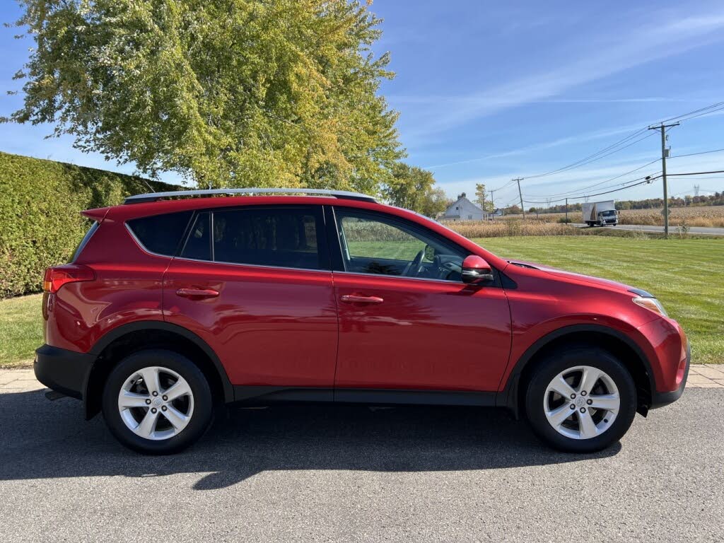 2013 Toyota RAV4 XLE AWD