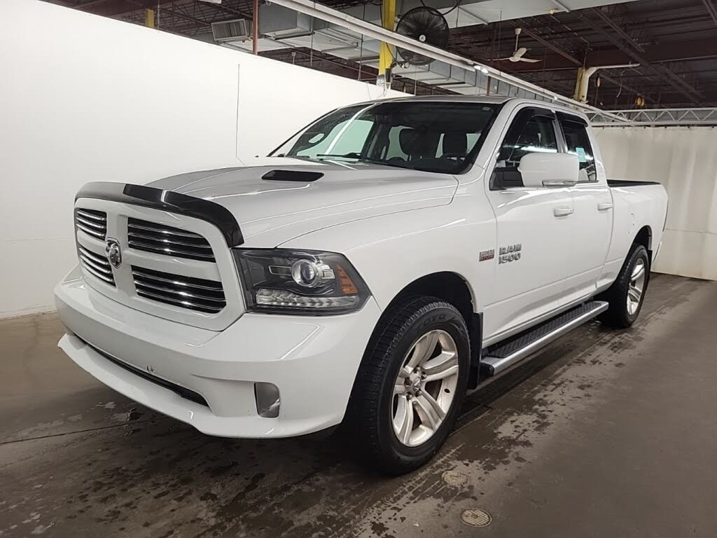 2017 RAM 1500 Sport Quad Cab 4WD