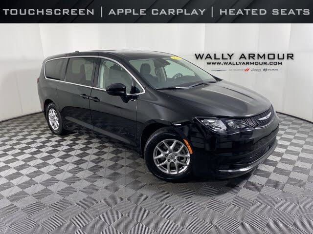 2024 Chrysler Voyager LX FWD