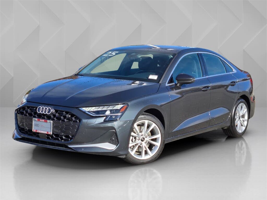 2025 Audi A3 quattro Premium 40 TFSI