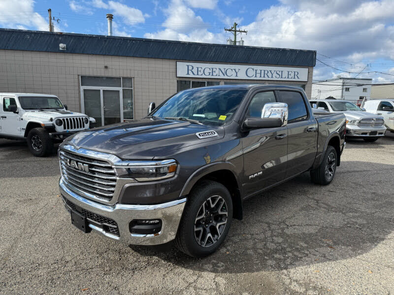 2026 RAM 1500 Laramie Crew Cab 4WD