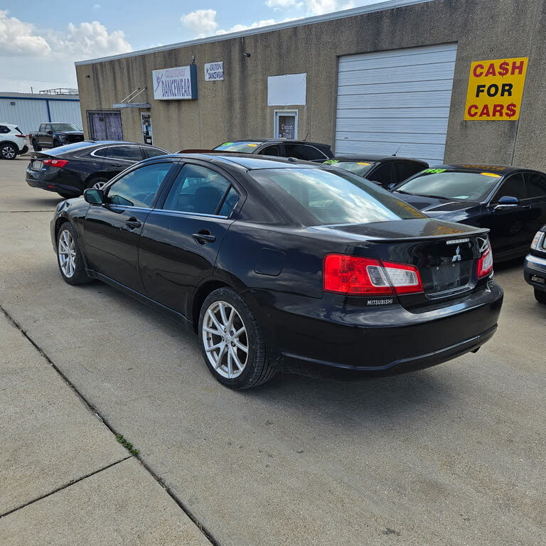 2011 Mitsubishi Galant ES