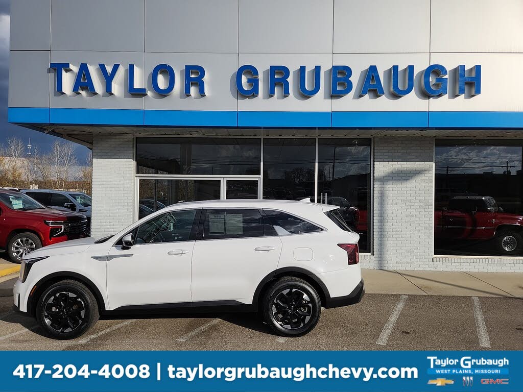 2024 Kia Sorento S AWD