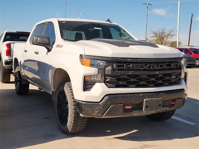2025 Chevrolet Silverado 1500 Custom Trail Boss Crew Cab 4WD