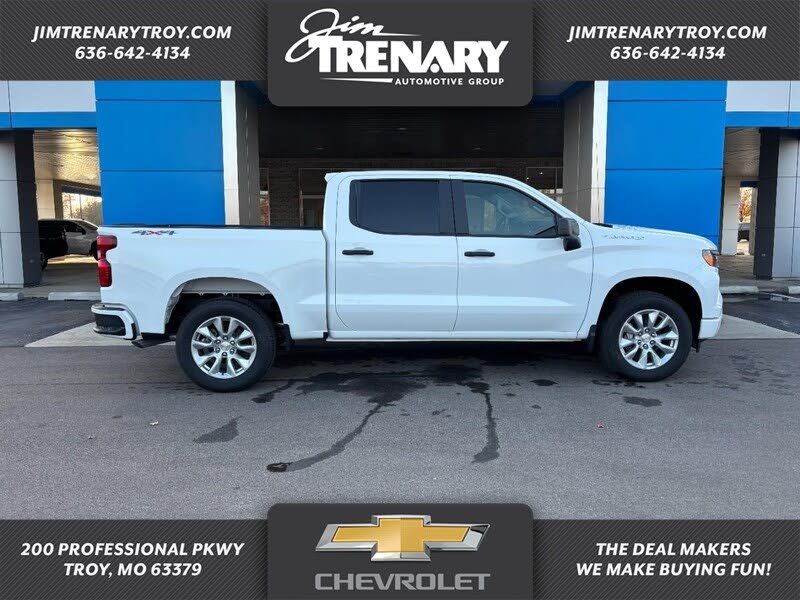 2026 Chevrolet Silverado 1500 Custom Crew Cab 4WD