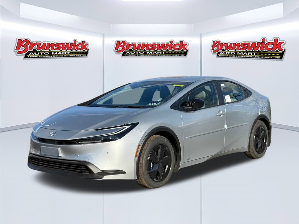 2026 Toyota Prius LE AWD