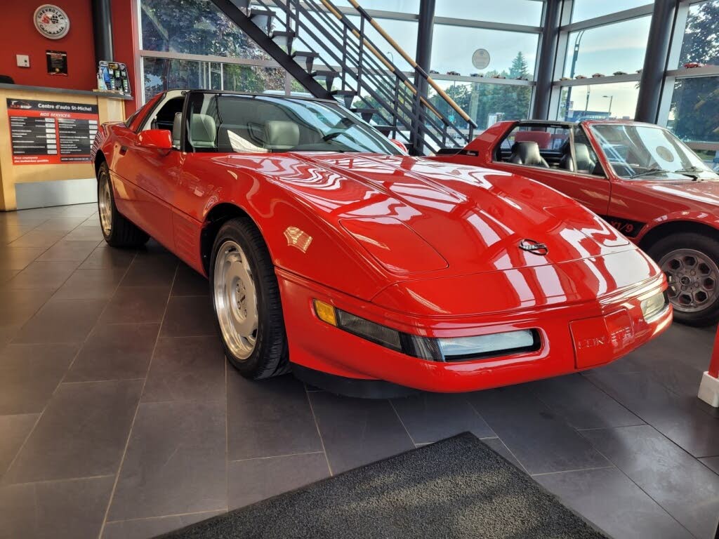 1992 Chevrolet Corvette Coupe RWD