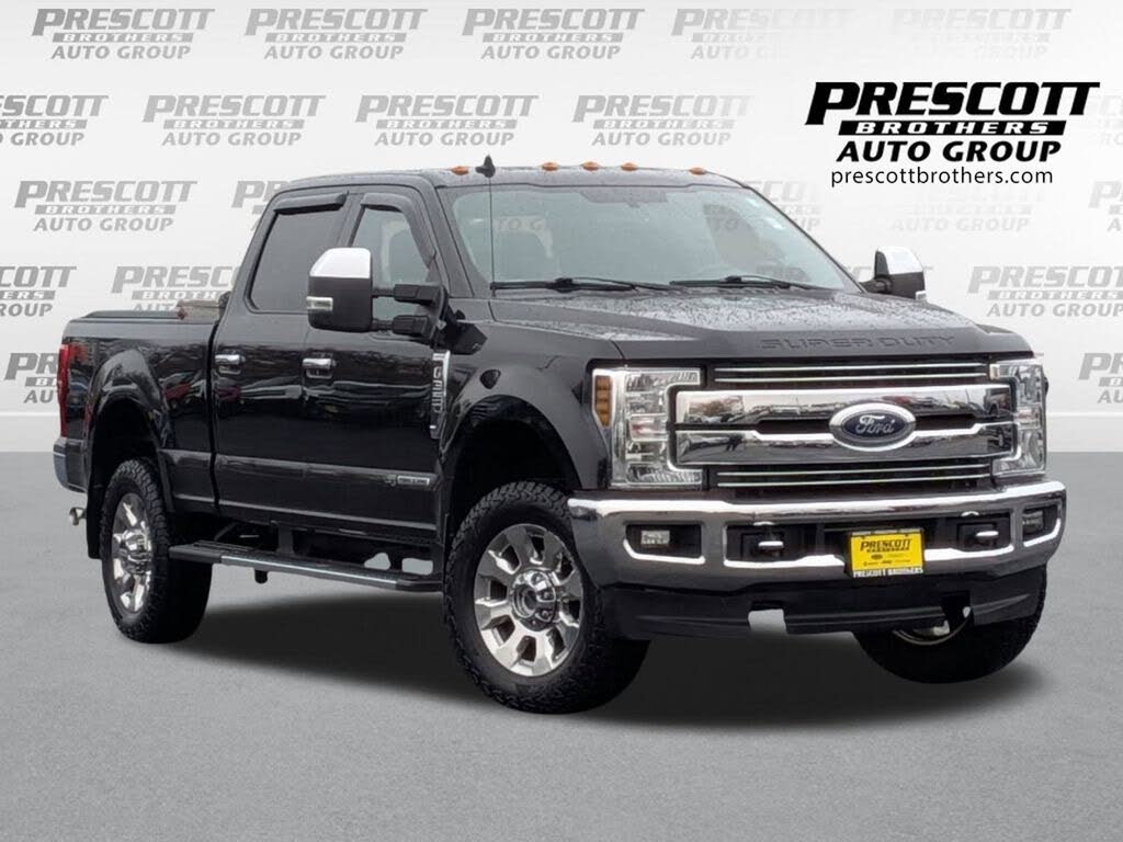 2019 Ford F-350 Super Duty Lariat Crew Cab 4WD