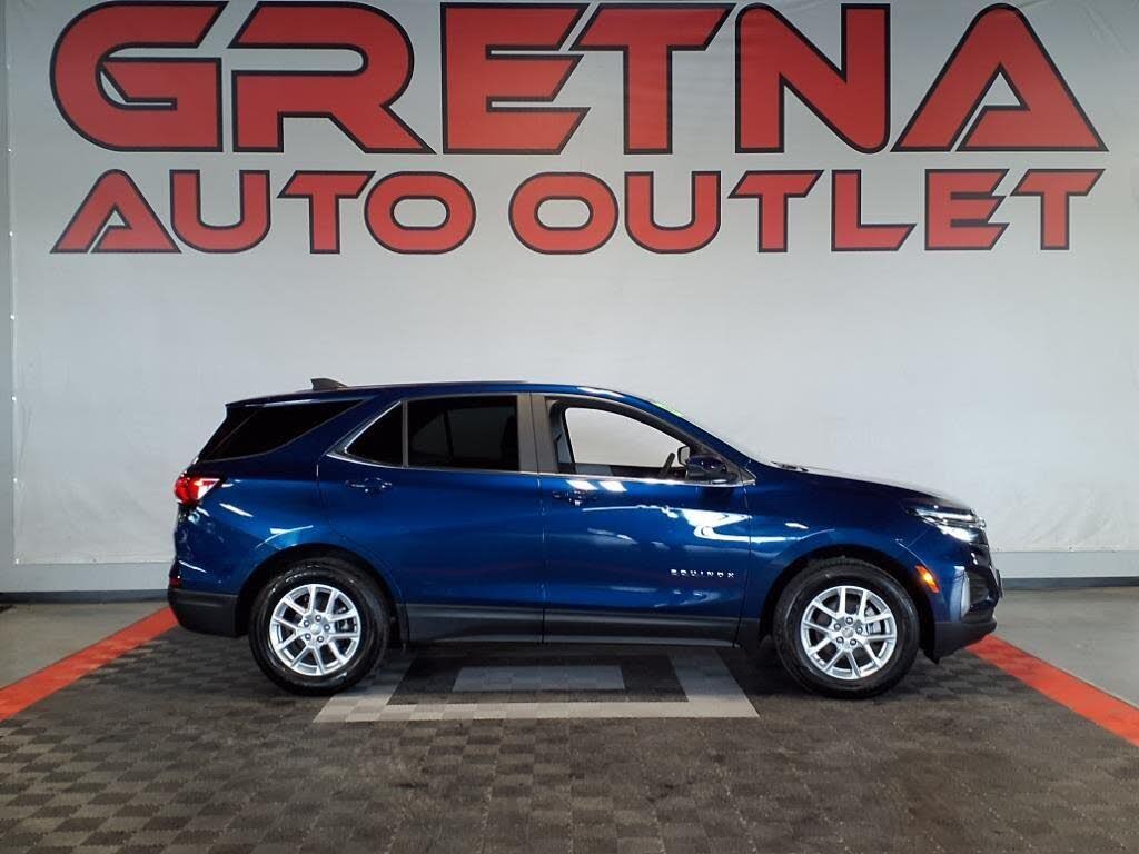 2022 Chevrolet Equinox LT FWD with 1LT